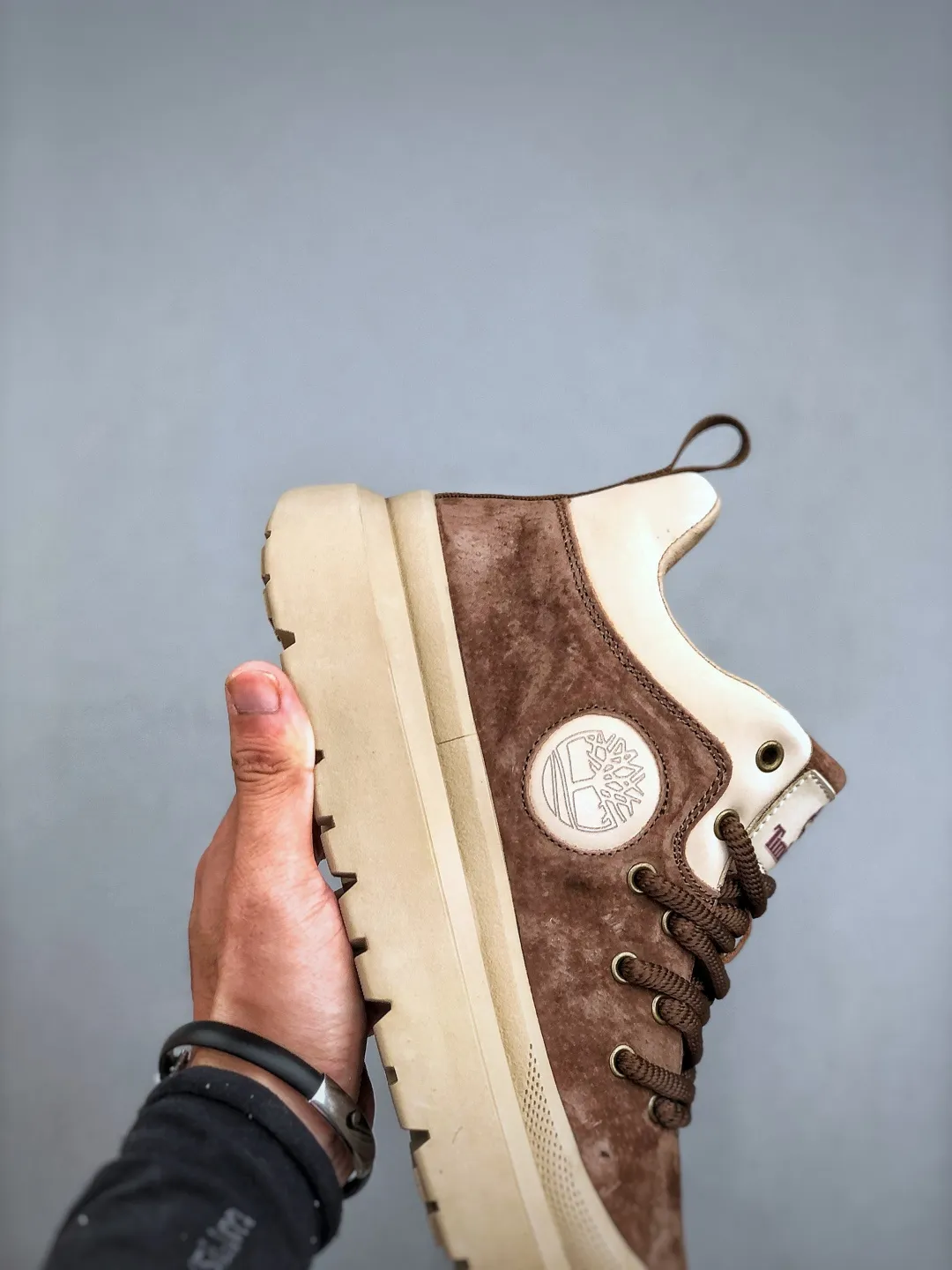 💰520 supports store G 2025 autumn and winter Timberland Timberland/Timberland classic high-top casual men's shoes, newly upgraded, Guangdong factory quality, original box and original packaging, the fabric is made of Italian top frosted cowhide, with anti-odor and anti-corrosion genuine leather latex insoles, giving you a perfect wearing experience. High-quality and durable, a must-have for men. Specialized in not looking handsome. High-quality, first-class foot feel. Exclusive supply. Size: 39-44 (standard size)